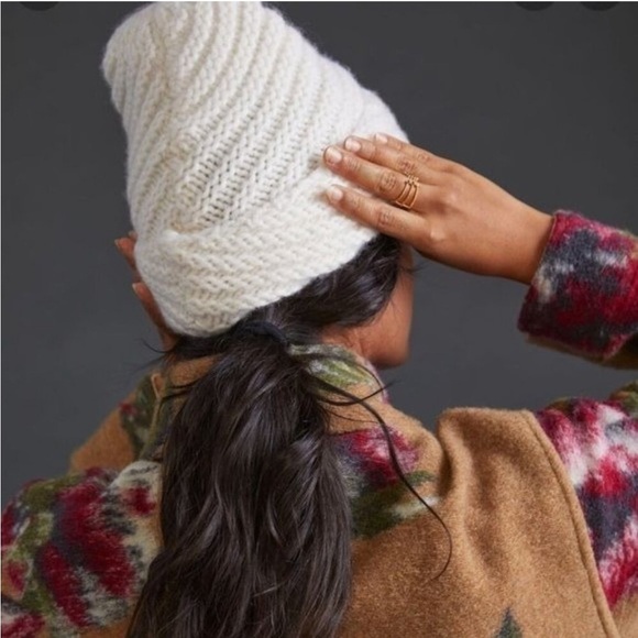 Anthropologie Cream Cashmere Beanie Hat NWT